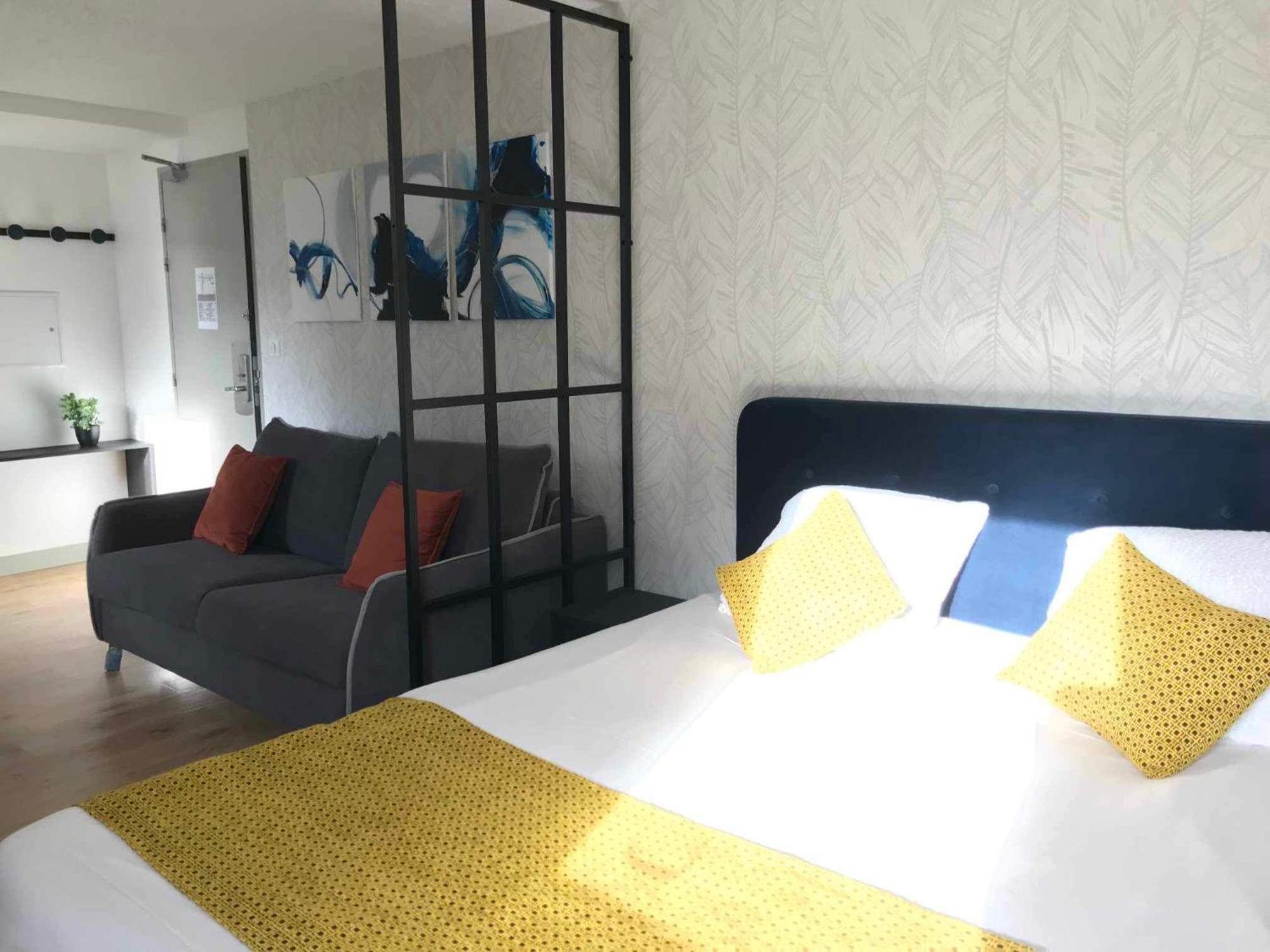Cit'Hotel Design Booking Evry Saint-Germain-Les-Corbeil Senart Exterior foto